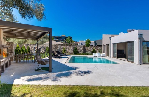Kariotai Villa | Villa Pasteli Sweet by Villa Plus