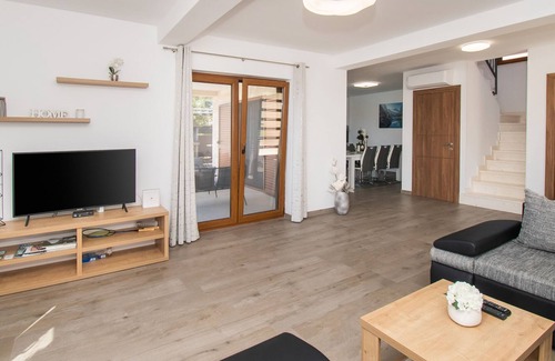 Velim House | Villa Paula (V9281-K1) - Stankovci
