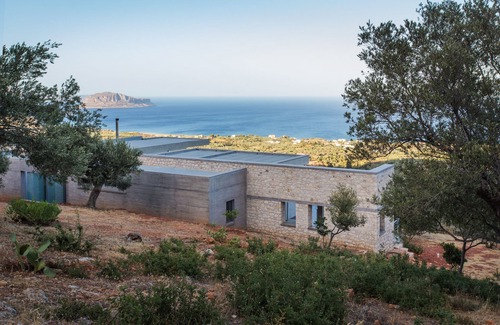 Monemvasia Villa | Villa Pelmon in Monemvasia with private pool and s