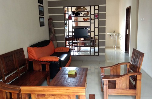 Probolinggo House | Villa/Penginapan Tengger Asri 2 Bromo Nyaman dan Bersi