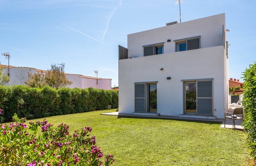 Cala'n Bosch Villa | VILLA PEREZ WITH PRIVATE POOL IDEAL FOR FAMILIES