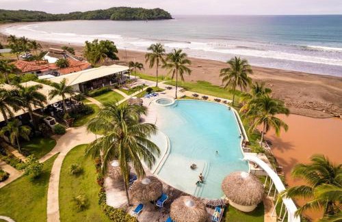 Las Escobas del Venado House | Villa Perla A Surfer's Dream