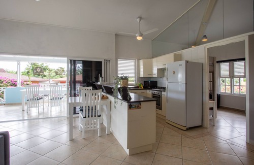 Piscadera Villa | Villa Perla Blou - all you need for a perfect holiday!