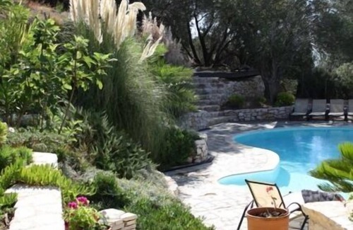 Spartylas Villa | Villa Petalutha - A Stunning Villa with panoramic sea and mountain views.