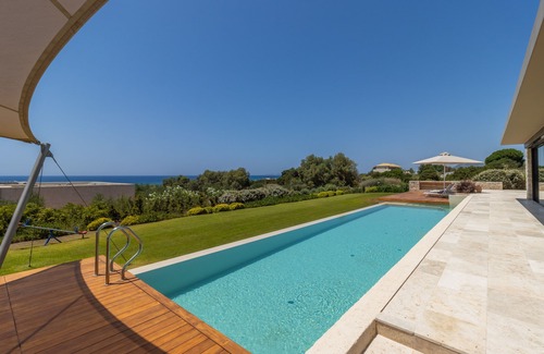 Pylos-Nestoras Villa | Villa Petra at Messinian Nest