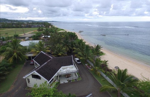 Antalaha Villa | Villa pied dans l eau