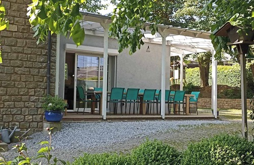 Maubert-Fontaine Villa | Villa Point du Jour for family vacations in the countryside