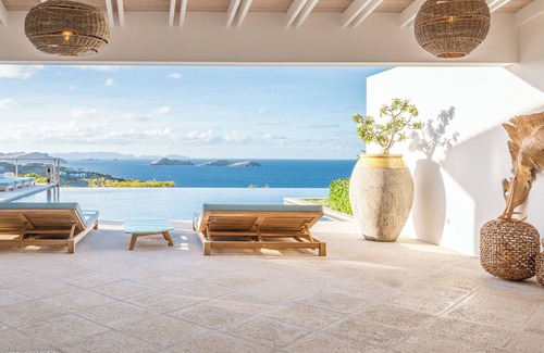 Mont Jean Villa | Villa Poppy | Ocean View - Located in Fabulous Mont Jean with Private Pool