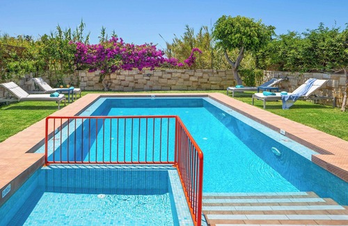 Platanias Town Villa | Villa Portokalia Platanias
