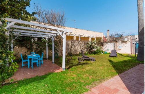Torre Chianca House | Villa Poseidone by BarbarHouse