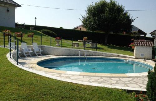 Chanac-les-Mines Villa | Villa Pougeol - 6 pers - PiscineBarbecuePétanque