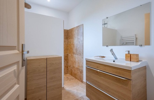 Croagnes Villa | Villa Provençale Neuve de 100m² Avec Piscine !