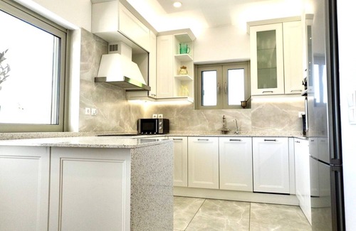Nea Tirintha Villa | Villa & private pool nestled in beautiful olive grove min from OldTown Nafplio!