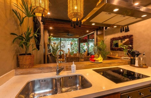 Zama House | Villa/Private Pool/Bar/6 min Beach-2 Min Cenote
