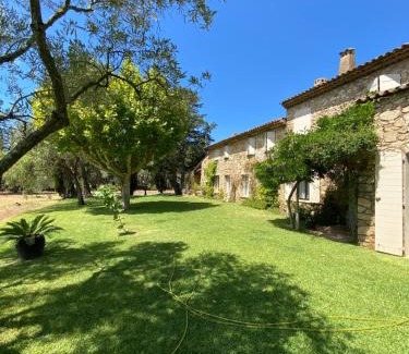 Grimaud Villa | Villa provençale familiale avec piscine