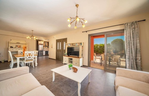 Mousata Villa | Villa Provenzo by Villa Plus