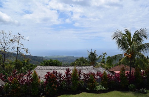 Kayu Putih Villa | Villa Putih, Lovina, Bali - Luxury villa with spectacular views and private pool