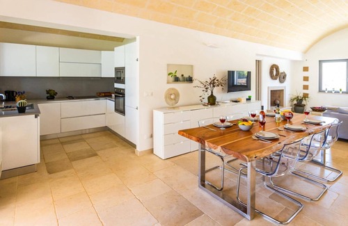San Michele Salentino Villa | Villa Quattro e Cinque by Villa Plus