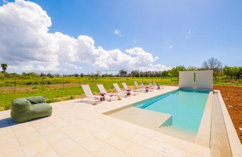Cutrofiano Villa | Villa Quadro Private Pool by HDSalento