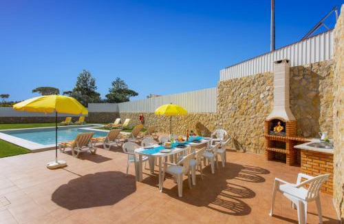 Vale de Carro Villa | Villa Quinta dos Abacates by Villa Plus