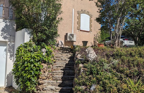 Lorgues Villa | Villa Rainbow with swimming pool in Provence, ideal for vacations with family or friends