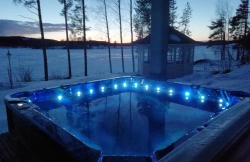 Parikkala Villa | Villa Rantakallio with jacuzzi