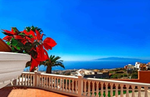 Armenime Villa | Villa Raquel with sea views