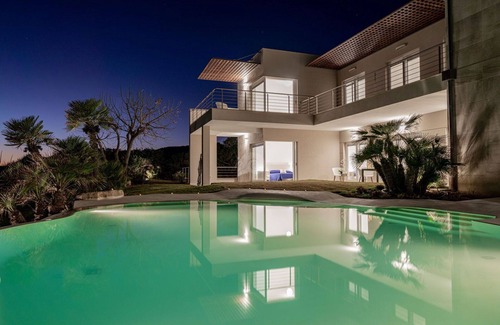 Fertilia Villa | Villa Reina Del Mar: private pool and sea-view near Alghero.