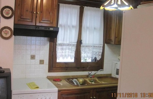 Dhrepanon Villa | Villa Rena in Mouresi Seaview