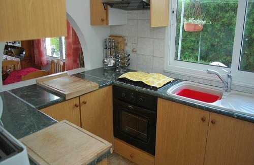 Geroskipou Villa | Villa Rental in Paphos with panoramic sea views,private pool,hot tub,wifi,UK tv