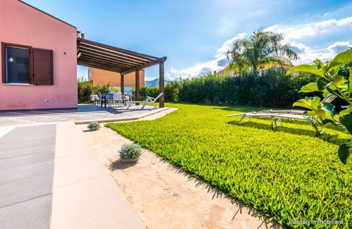 Lascari Villa | Villa Ricky, near the beach in full relaxation