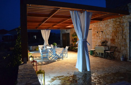 Halki Villa | Villa Romanza beach front