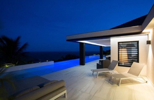Vitet Villa | Villa Rose Dog by Fantasia Villas Including a VIP CHEF