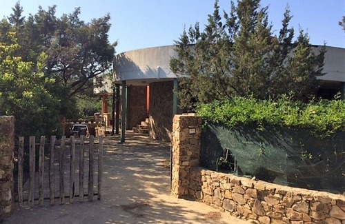 Notteri Villa | Villa roundabout, Notteri Porto Giunco