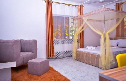 Kilifi Apartment | Villa's - Beach 2 km, Wifi, SmartTV, Parking - by Mango Tree Cottages Kilifi