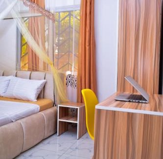 Kilifi Apartment | Villa's - Beach 2 km, Wifi, SmartTV, Parking - by Mango Tree Cottages Kilifi