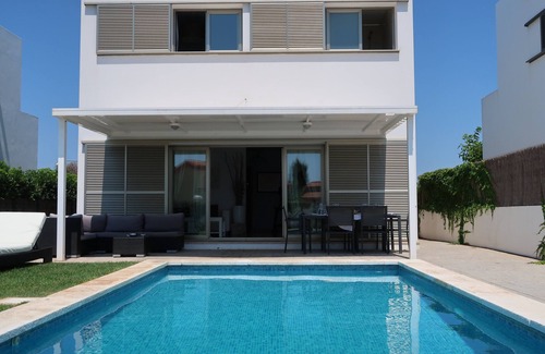 Cala'n Bosch Villa | VILLA S. TOME 8PERS/IND. SWIMMING POOL/SEA VIEW-IDEAL FAMILY-A600MTRS OF BEACHES