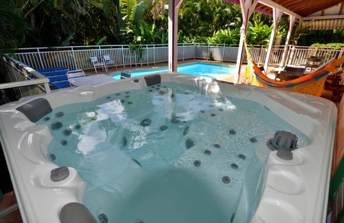 Tartane Ski Chalet | Villa SAFRAN private pool jacuzzi