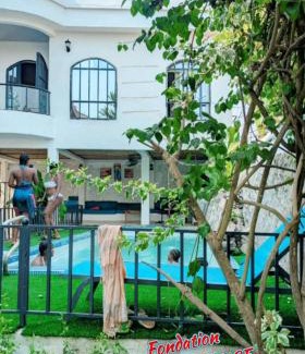 Yaounde Apartment | Villa Saint-Sulpice Apt avec piscine