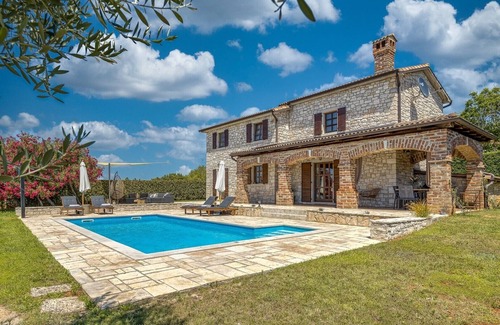 Stifanici Villa | Villa Santolina in Baderna