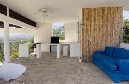 Santiago Ski Chalet | Villa Santorini - Quinta con alberca en el barrial Santiago NL