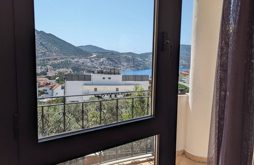 Kalkan Villa | Villa Sari Lale - Short walk to town, large private pool, Sleeps 10