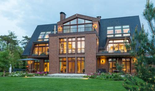 Hohe Dune Apartment | Villa Schmidt - Strandhaus direkt am Meer mit Sauna, Sport und Dünengarten I