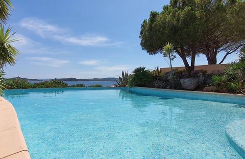 Pinarellu Villa | Villa sea view exception secure swimming pool - beach and sea 250 meters away