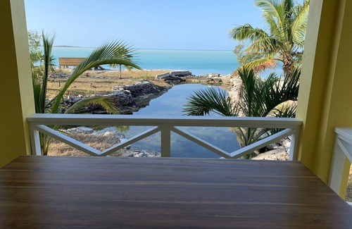 George Town House | Villa Seabreeze: AMAZING Views and Sunsets!