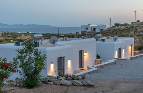 Mikri Vigla Villa | VILLA SEAROCKS NAXOS Mikri Vigla 8 people