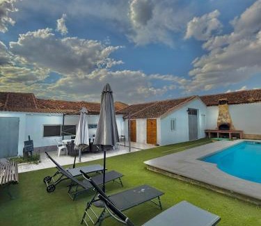 Valseca House | Villa Segovia l Piscina Privada l Bbq l Sala de Juegos l 17 px