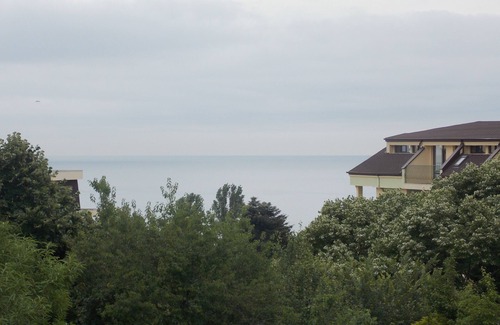 Primorski Villa | Villa Sequoia amidst Eco Park "Golden Sands" and 500m from endless beaches