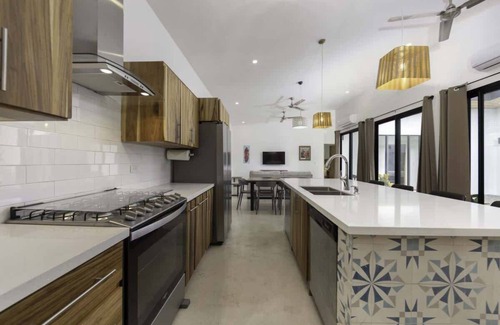 Playa Grande House | Villa Serenity 4 bedroom 1 min walk to the beach