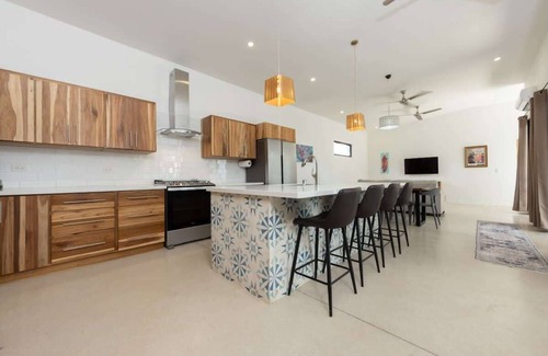 Playa Grande House | Villa Serenity 4 bedroom 1 min walk to the beach